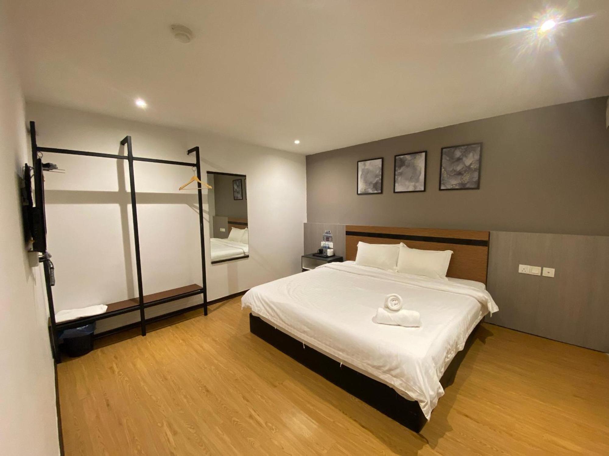 Havona Hotel - Bandar Putra Kulai - Self Check-In ภายนอก รูปภาพ